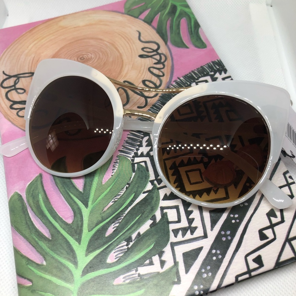 Cat Eye Translucent White Sunglasses